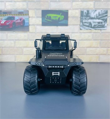 Коллекционный 8 колесный внедорожник – с открывающимися дверьми 3076