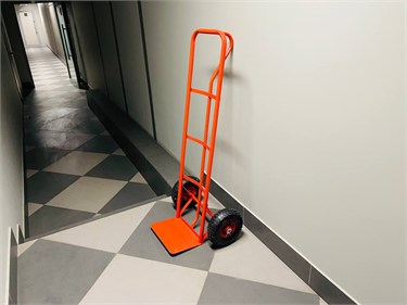 Тележка грузовая на двух колесах УК-150 до 150 кг 3139