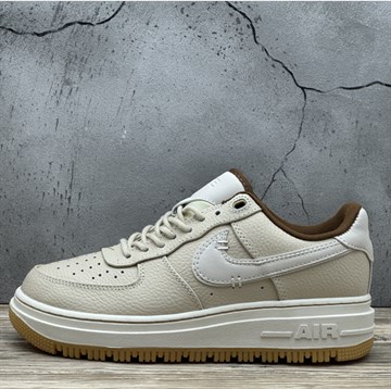 Nike Air Force 1 Luxe Beige