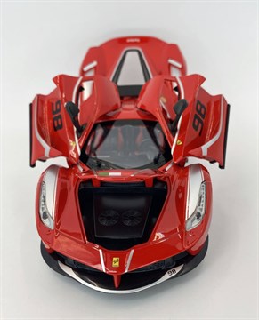 Металлическая машина Bburago Ferrari LAFERRARI APERTA 2809