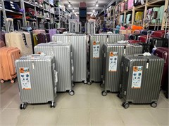 Чемоданы без молнии с TSA замком Cruiser 2953
