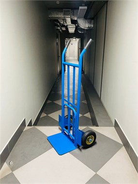 Грузовая тележка 250 кг с откидной платформой 3070